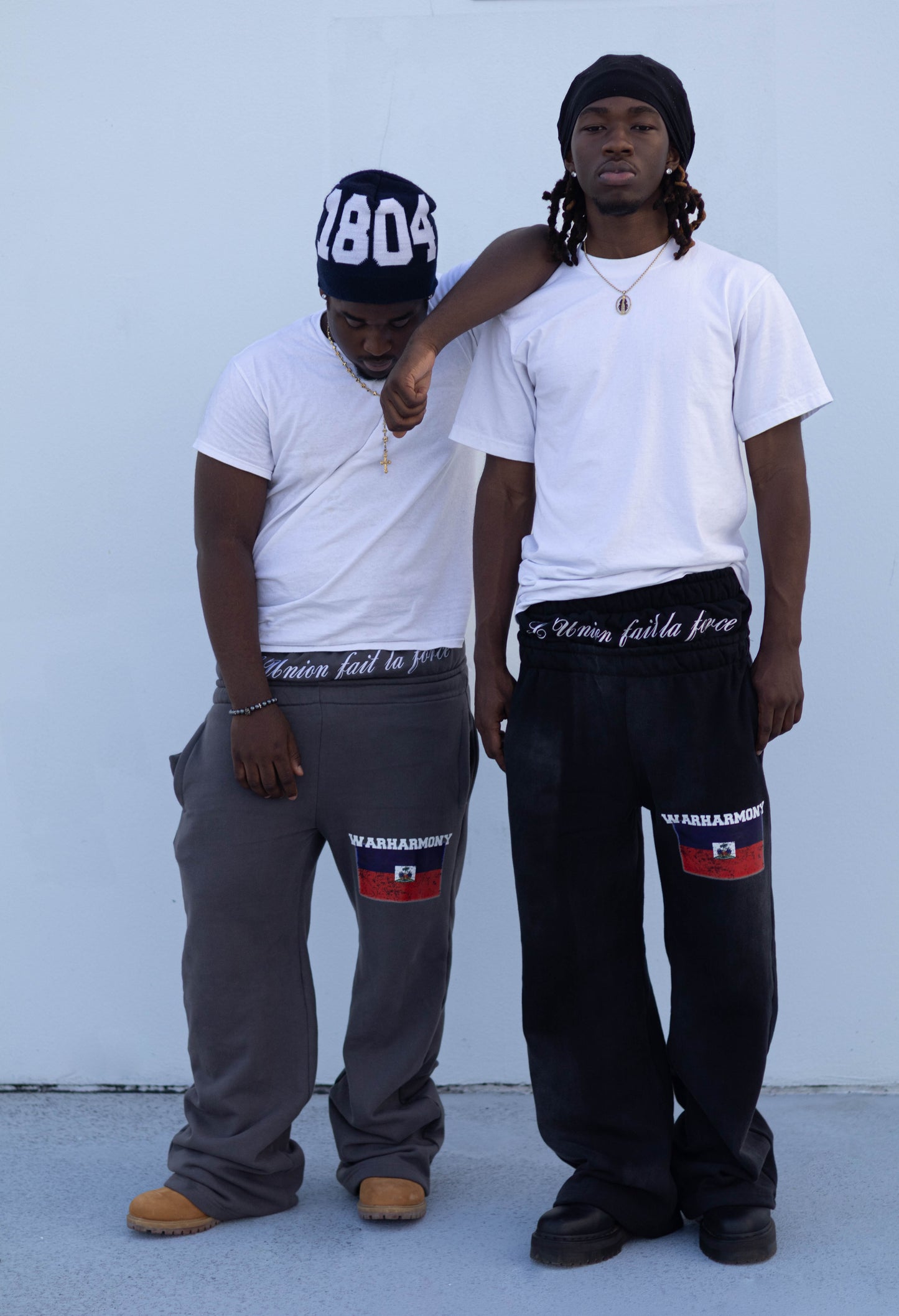 Peace For Haiti Sweatpants"Grey"